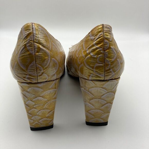 Vintage Giorgio Bellini Connie Crocodile Gold Leather Pump Size 7M Excellent C - Picture 5 of 7